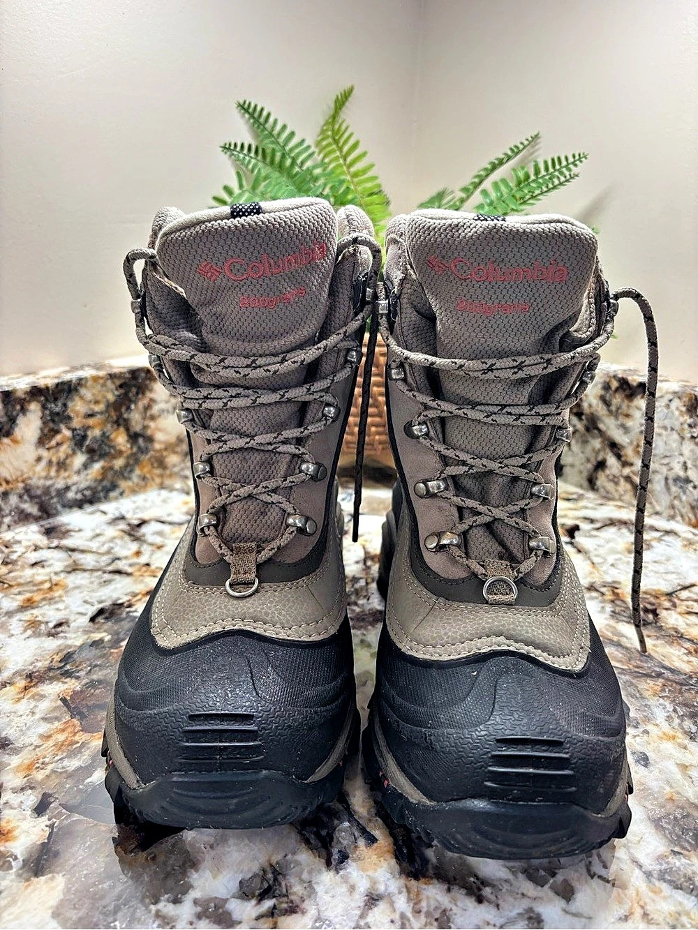 Columbia Omni heat Winter Boots US 7.5